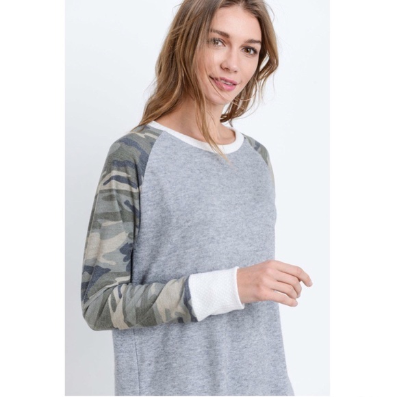 Make Offer 🌷Gray Camouflage Contrast Sleeve Dress - Picture 6 of 6